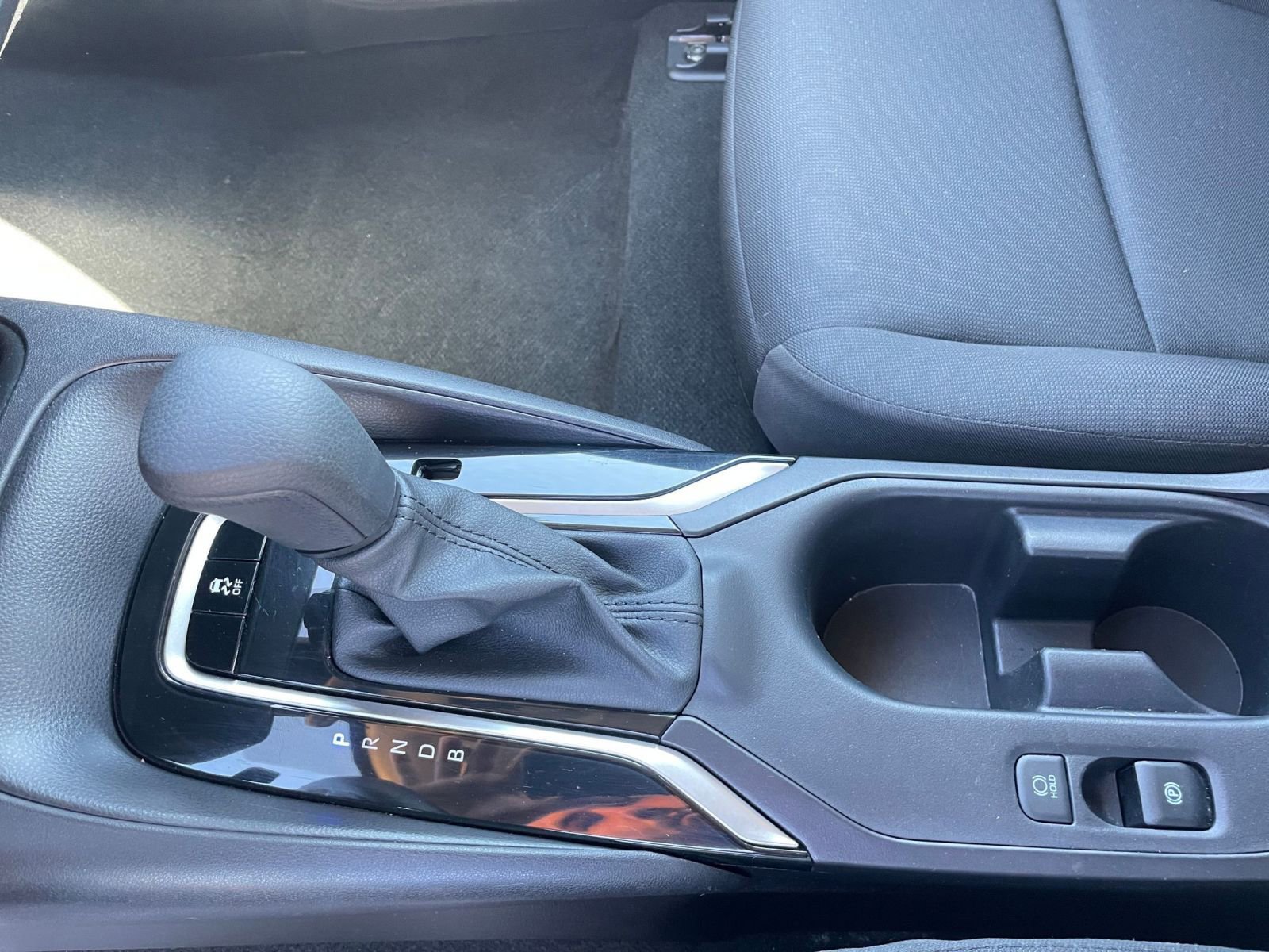 Used 2025 Toyota Corolla LE image 41