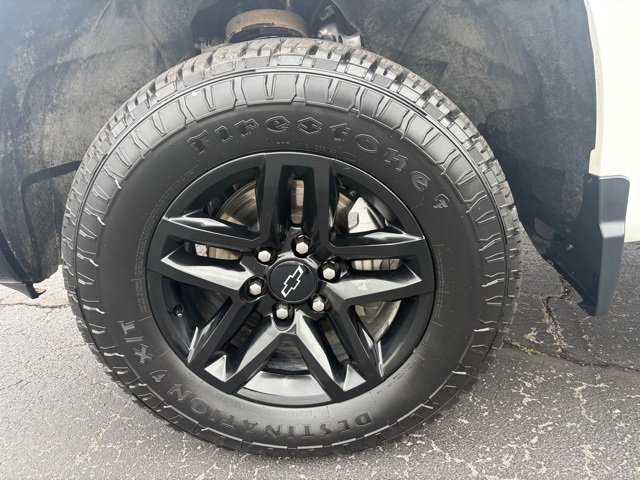 Used 2023 Chevrolet Silverado 1500 LT Trail Boss w/ Protection Package image 17