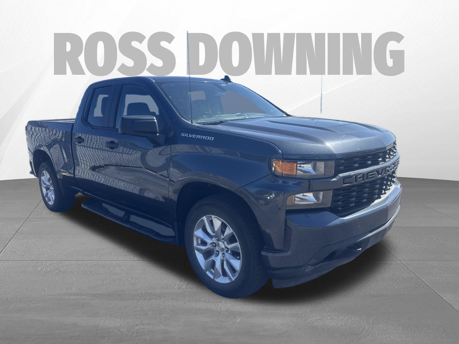 Used 2021 Chevrolet Silverado 1500 Custom RWD image 3