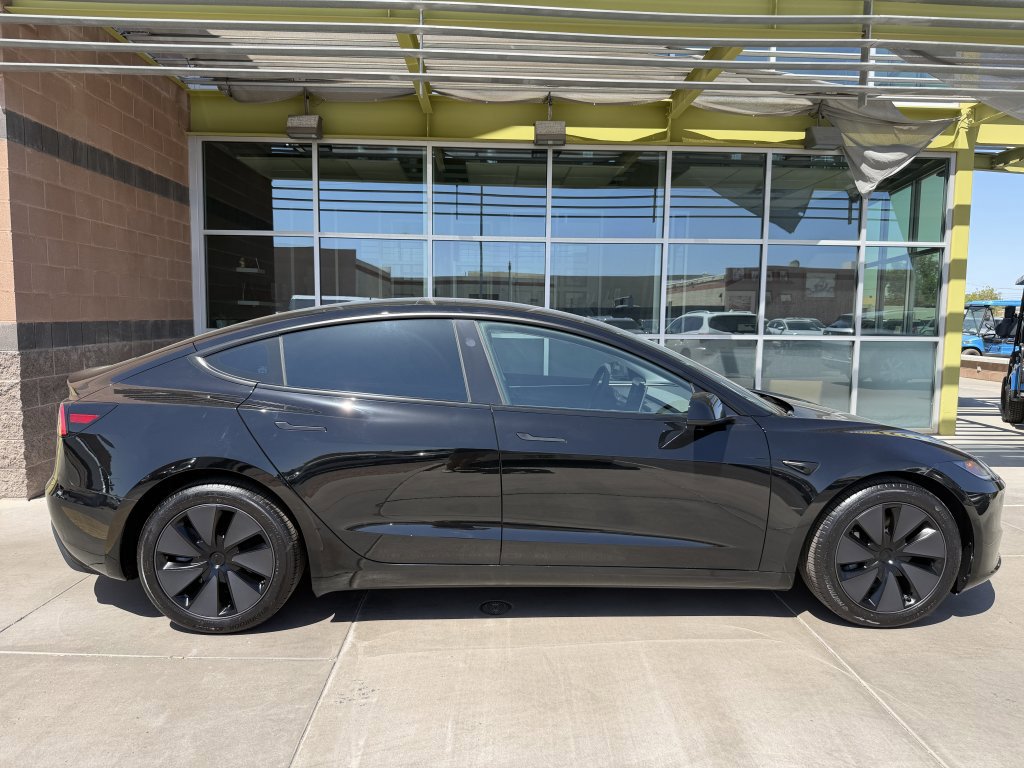 Used 2025 Tesla Model 3 Long Range AWD/4WD image 9