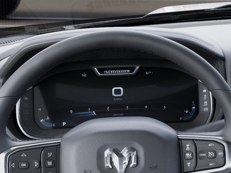 New 2026 RAM 3500 Laramie AWD/4WD image 18