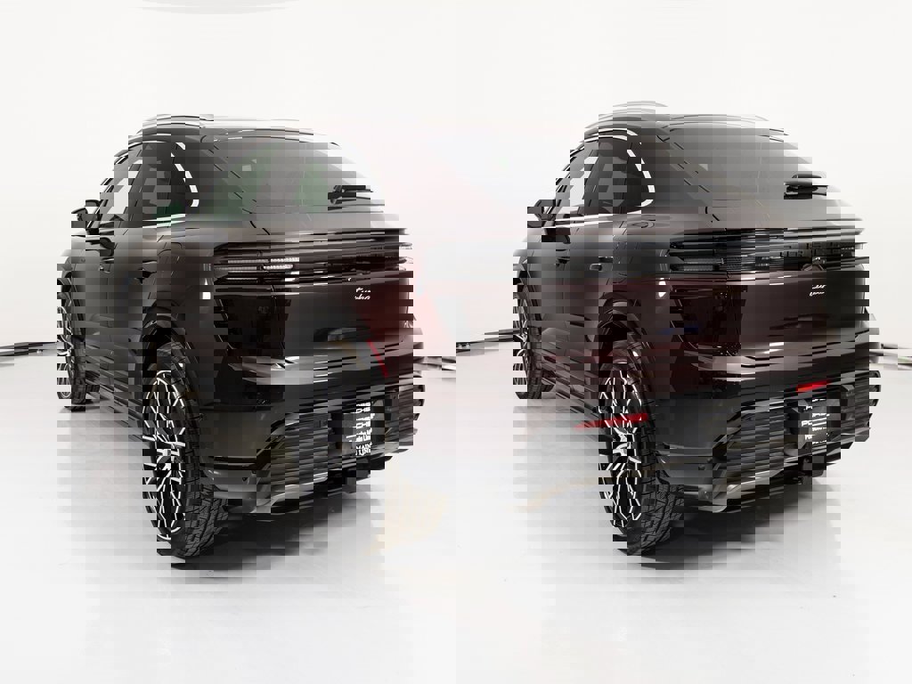 New 2025 Porsche Macan Turbo Electric image 3