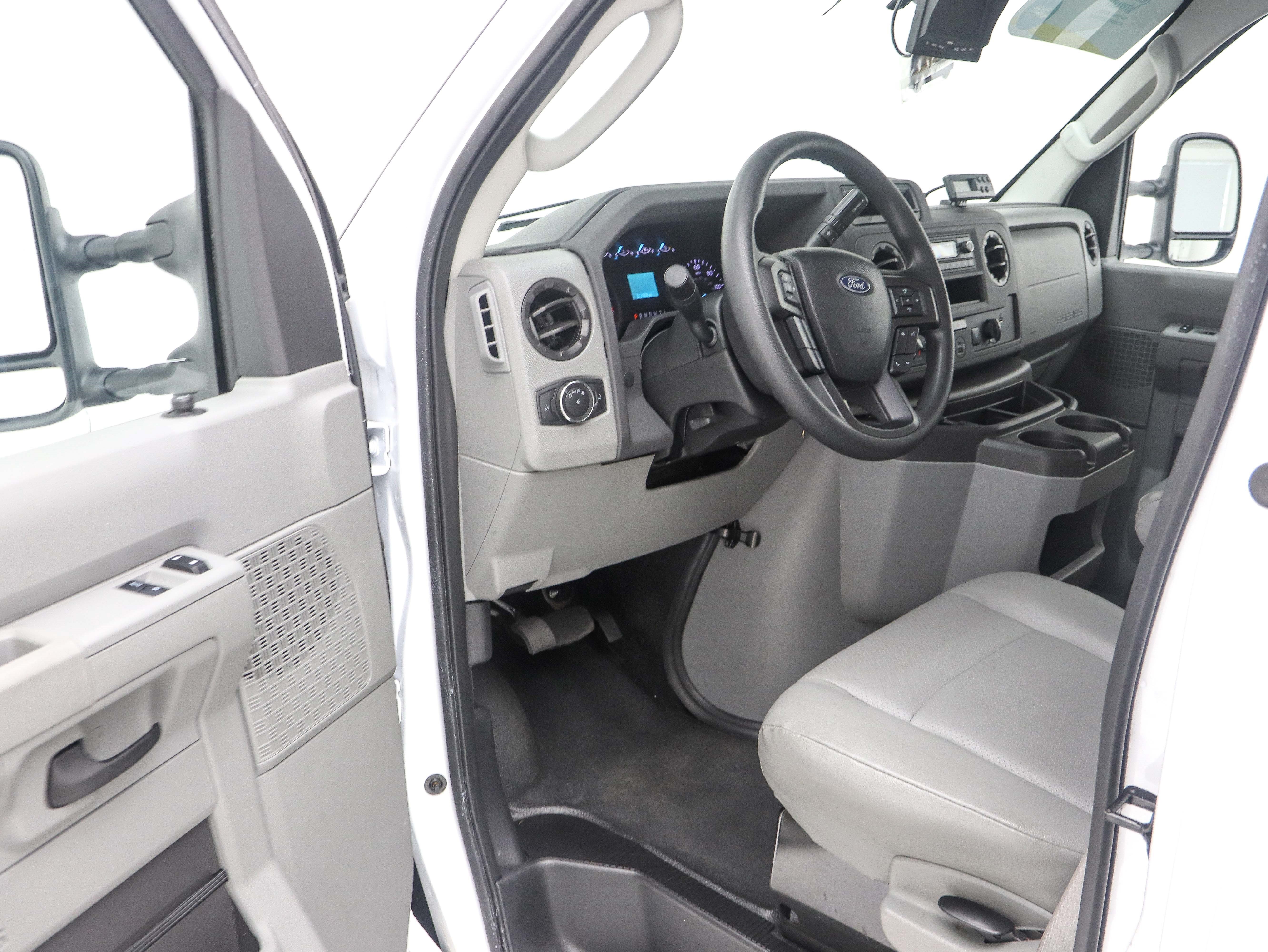 Used 2023 Ford E-350 and Econoline 350 Super Duty w/ Power Windows & Locks Group RWD image 16