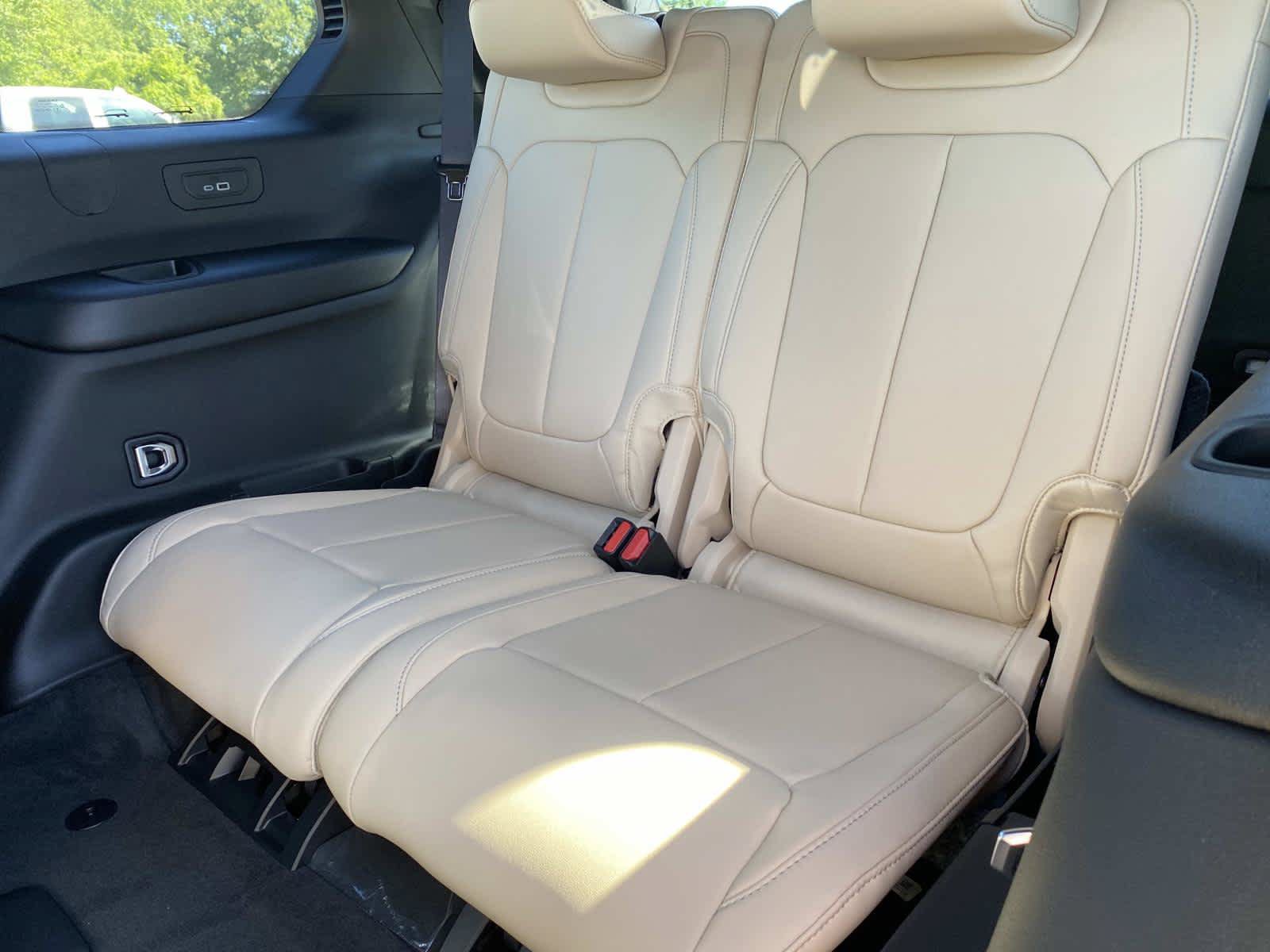 New 2027 Jeep Grand Cherokee L Limited AWD/4WD image 8