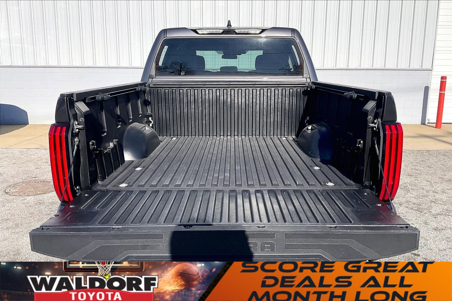 Used 2024 Toyota Tundra SR5 image 40