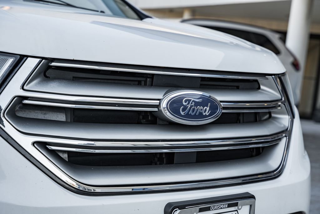 Used 2017 Ford Edge SEL w/ Equipment Group 201A image 10