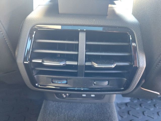 Used 2022 Audi Q3 2.0T Premium image 42