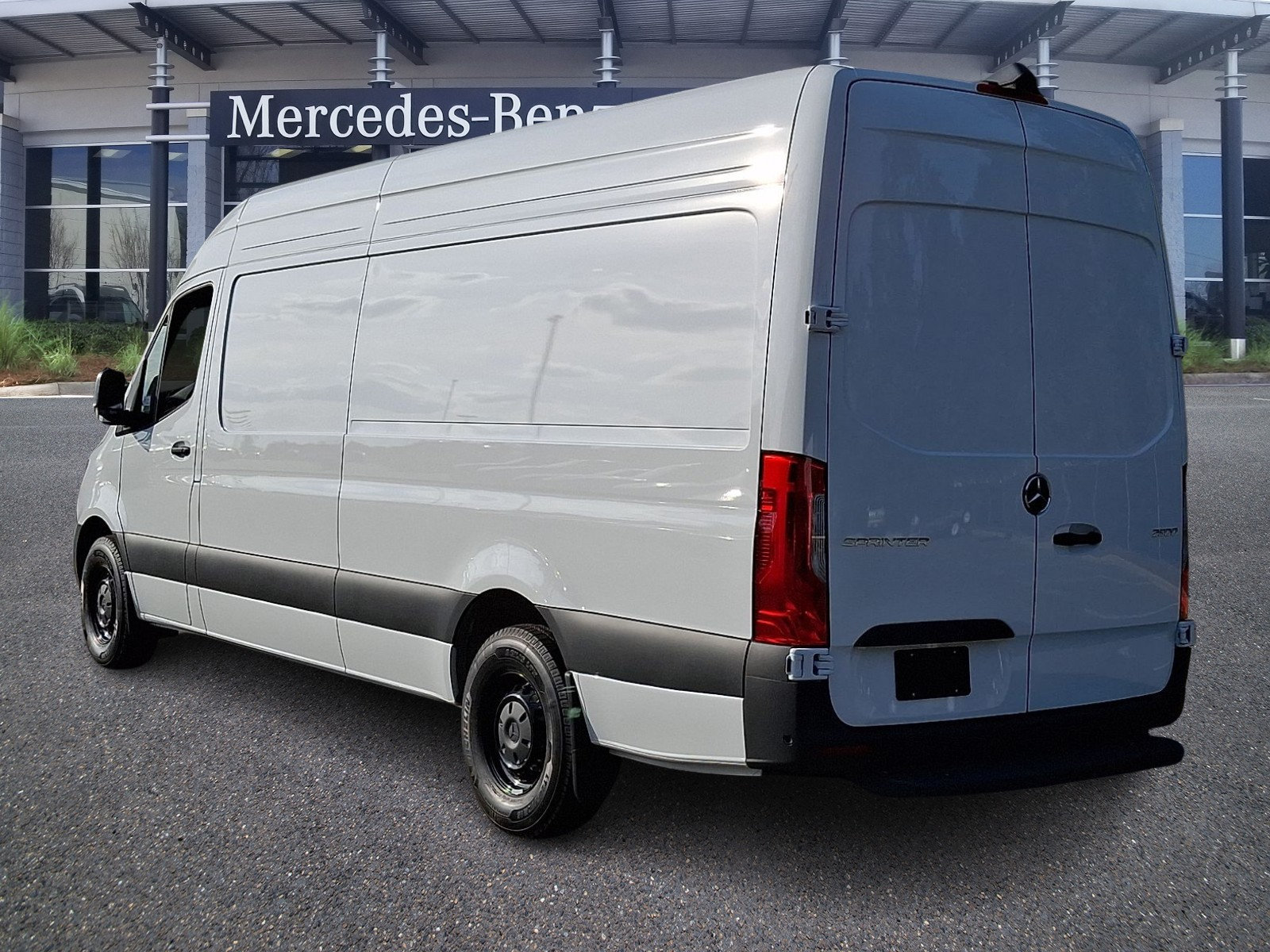 New 2026 Mercedes-Benz Sprinter 2500 image 4
