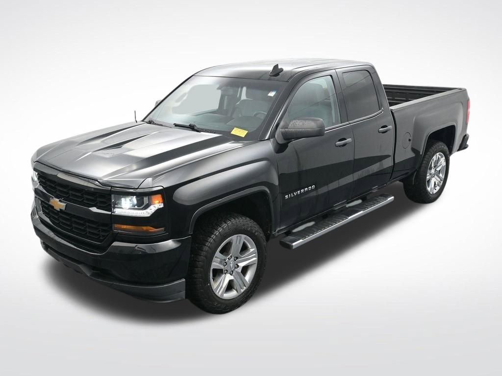 Used 2017 Chevrolet Silverado 1500 Custom w/ Custom Convenience Package AWD/4WD image 19