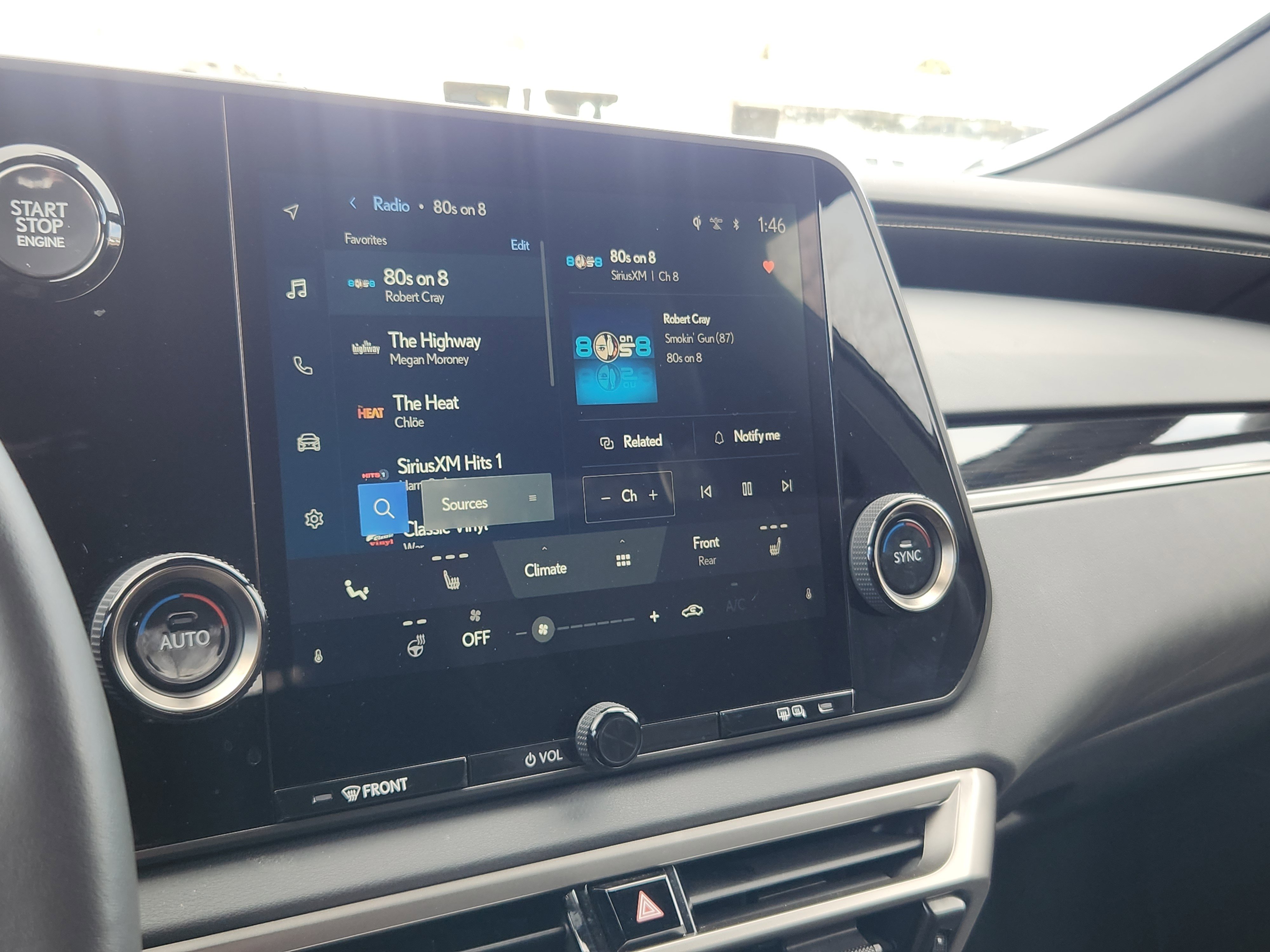 Used 2024 Lexus RX 350 AWD w/ Technology Package image 10