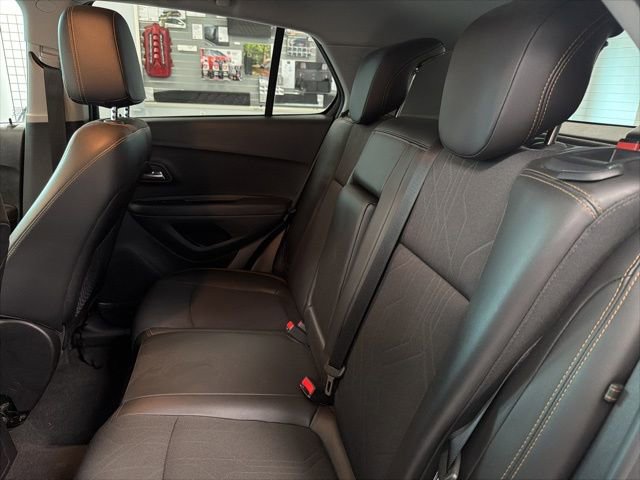 Used 2019 Chevrolet Trax LT w/ Driver Confidence Package image 24