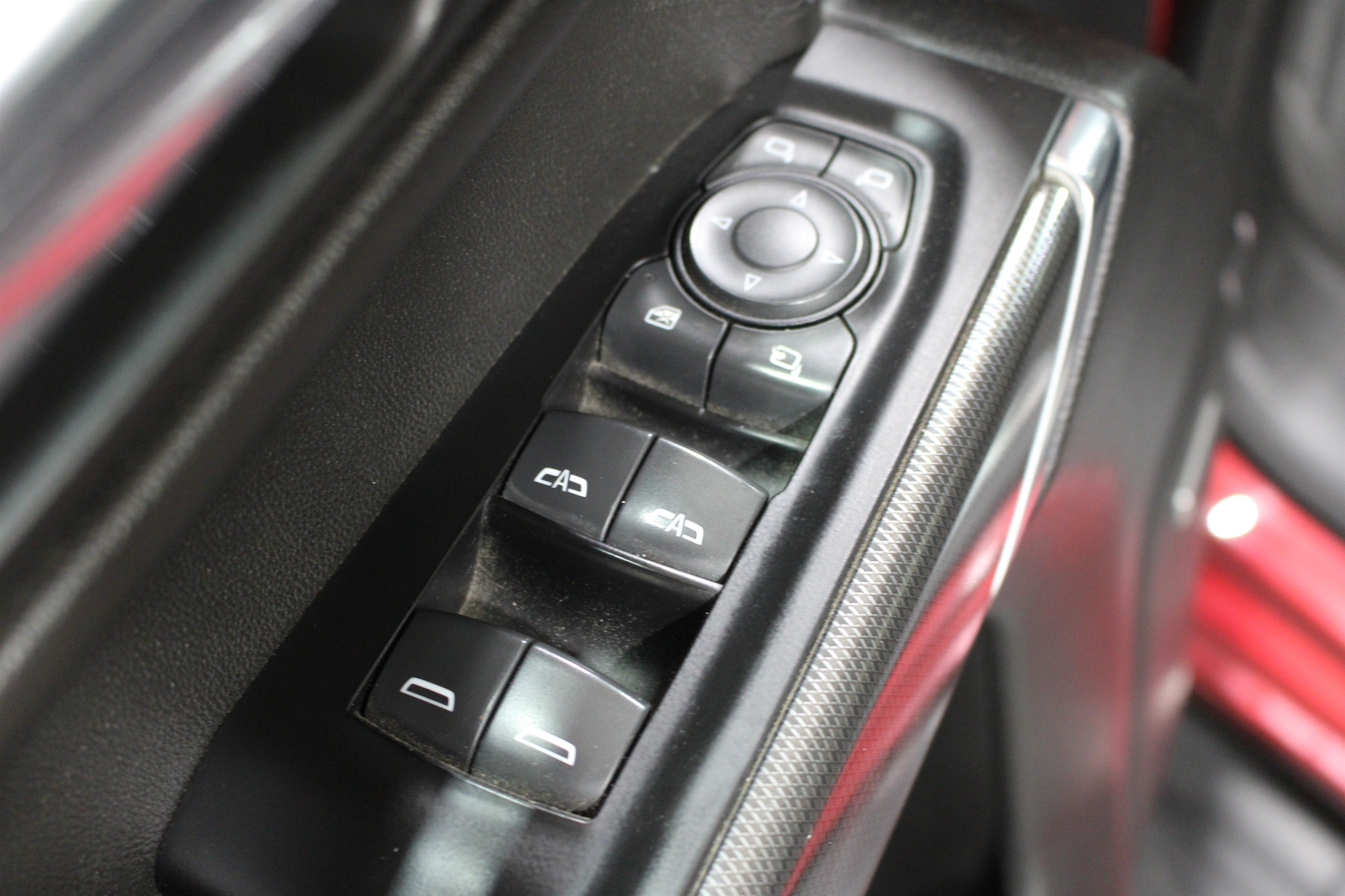 Used 2019 GMC Sierra 1500 AT4 w/ AT4 Premium Package AWD/4WD image 7