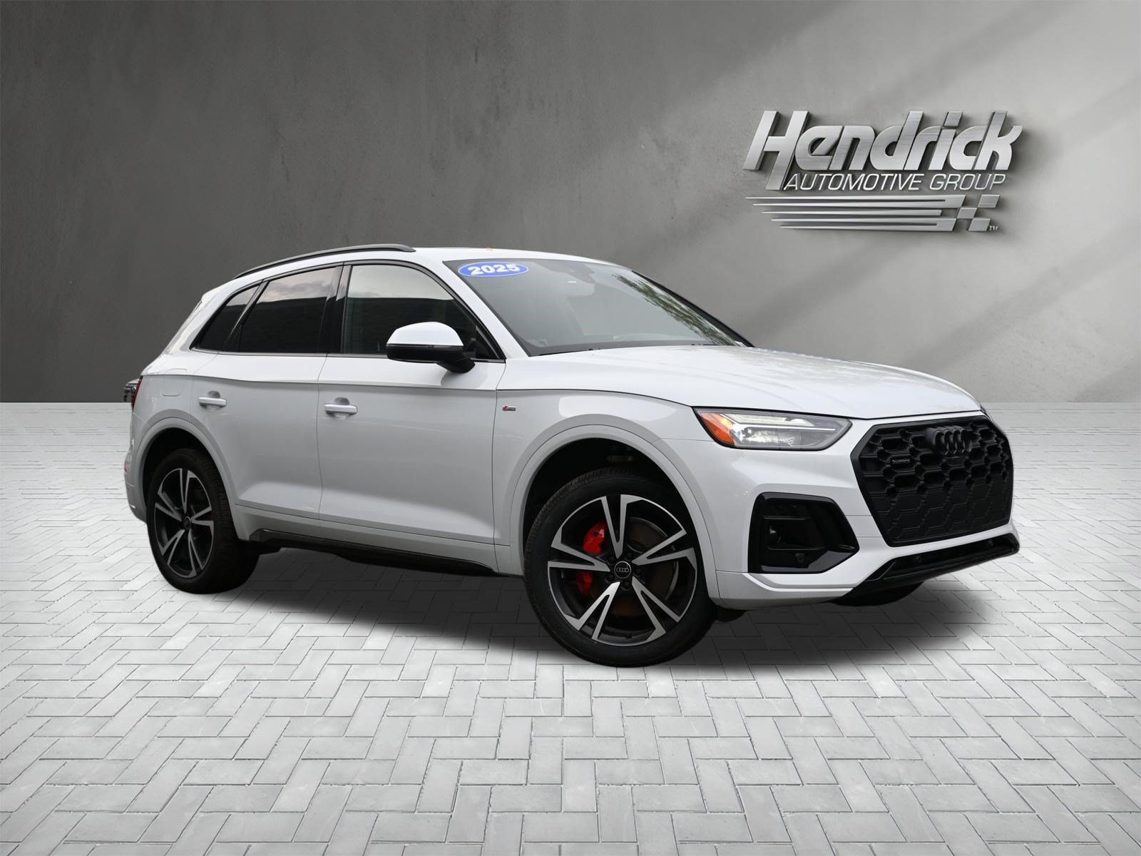 Used 2025 Audi Q5 2.0T Premium Plus AWD/4WD image 2