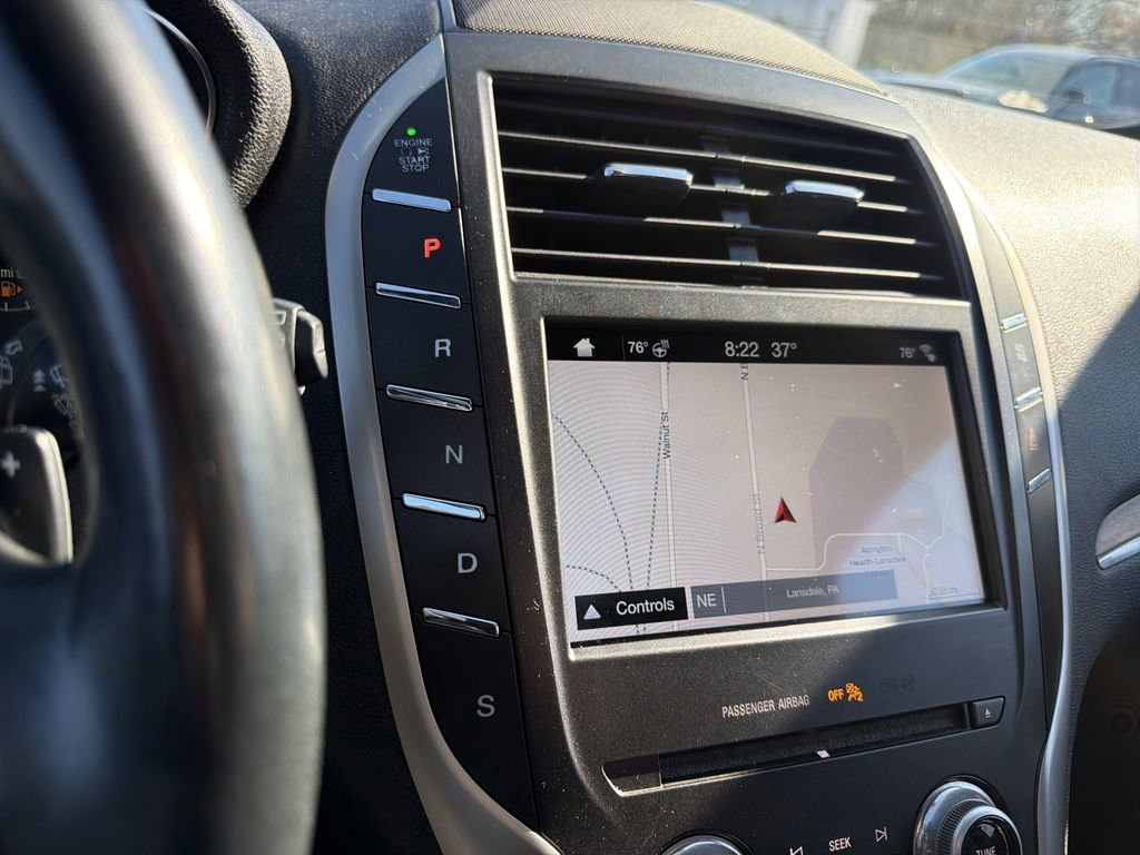 Used 2017 Lincoln MKC Reserve w/ Lincoln MKC Climate Package image 26