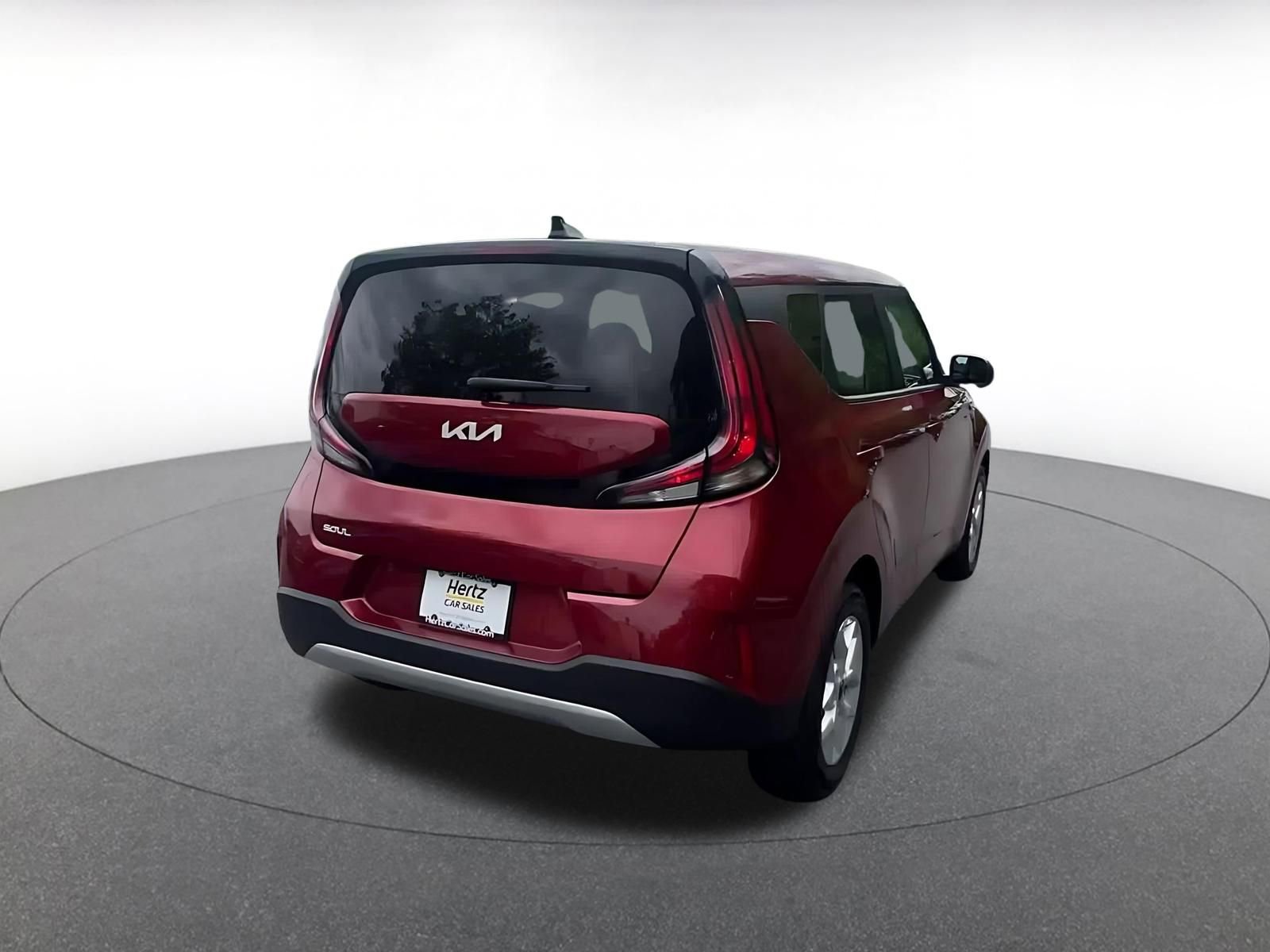 Used 2025 Kia Soul LX w/ LX Technology Package FWD image 15