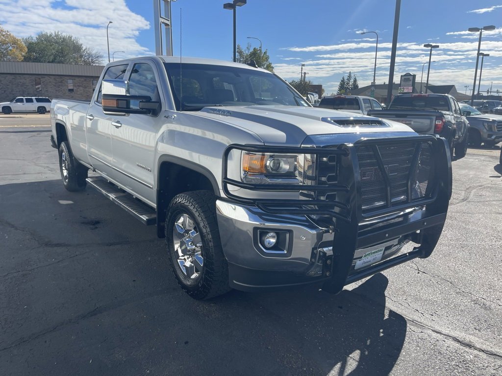Used 2019 GMC Sierra 3500 SLT w/ Duramax Plus Package image 6