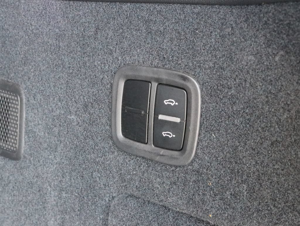 Used 2019 Porsche Cayenne S AWD/4WD image 36