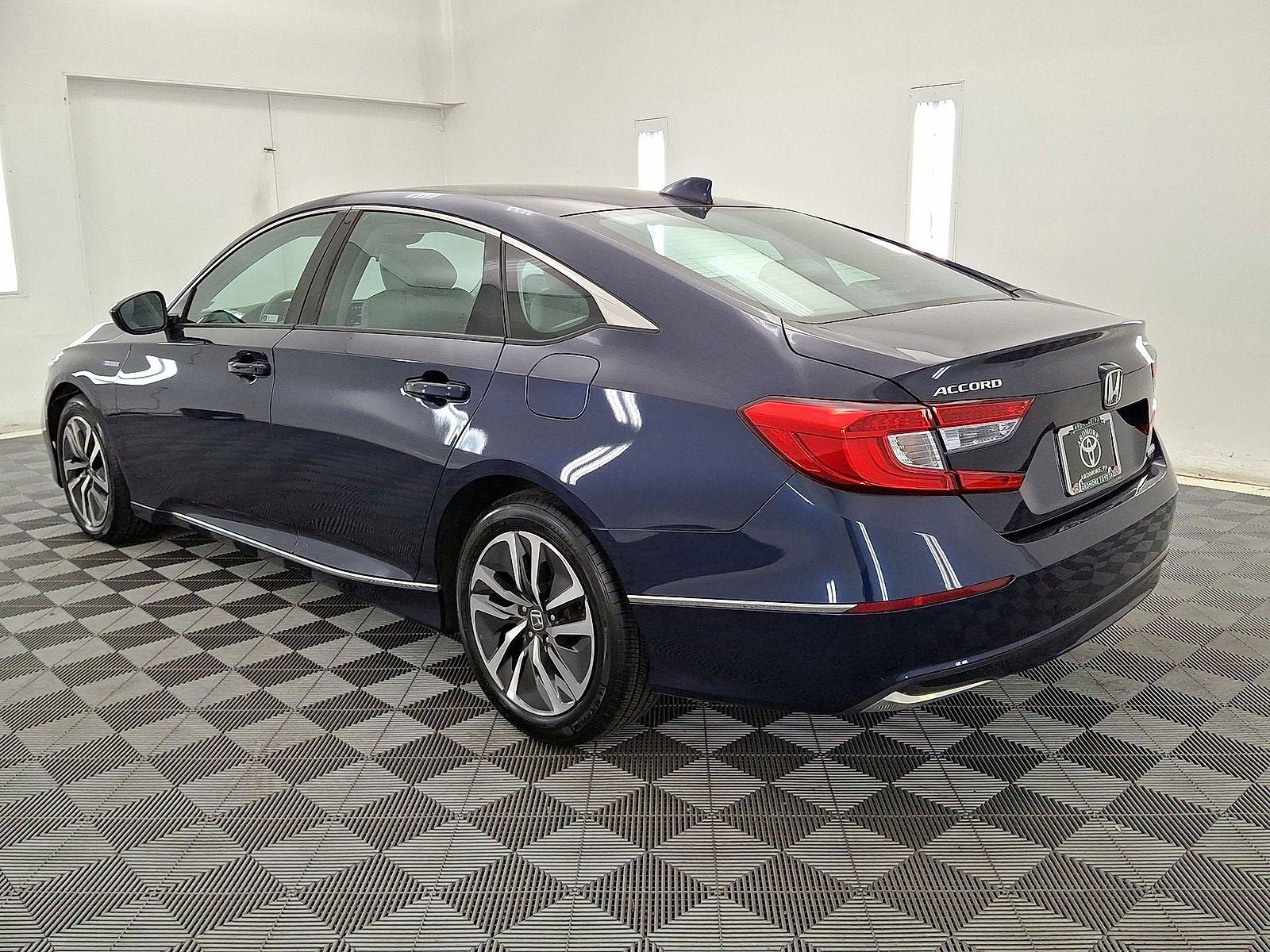 Used 2020 Honda Accord EX image 22
