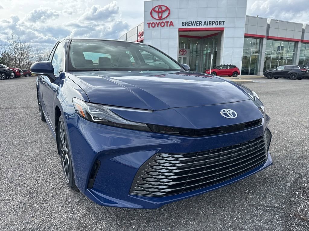 New 2026 Toyota Camry XLE FWD image 2