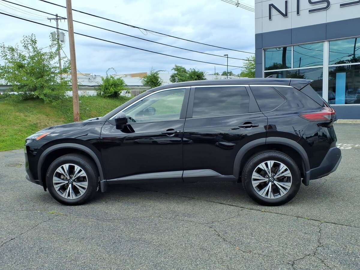 Used 2023 Nissan Rogue SV AWD/4WD image 8