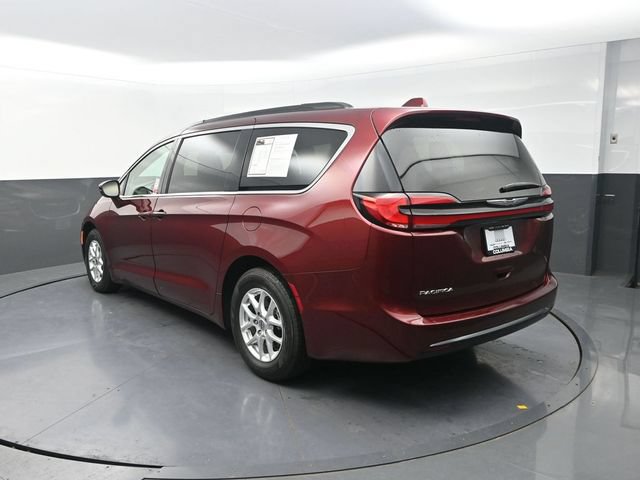 Used 2022 Chrysler Pacifica Touring-L FWD image 7