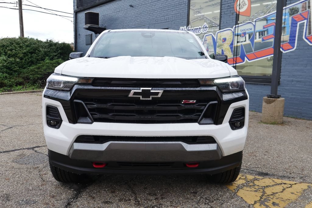 New 2026 Chevrolet Colorado Z71 w/ Technology Package AWD/4WD image 2