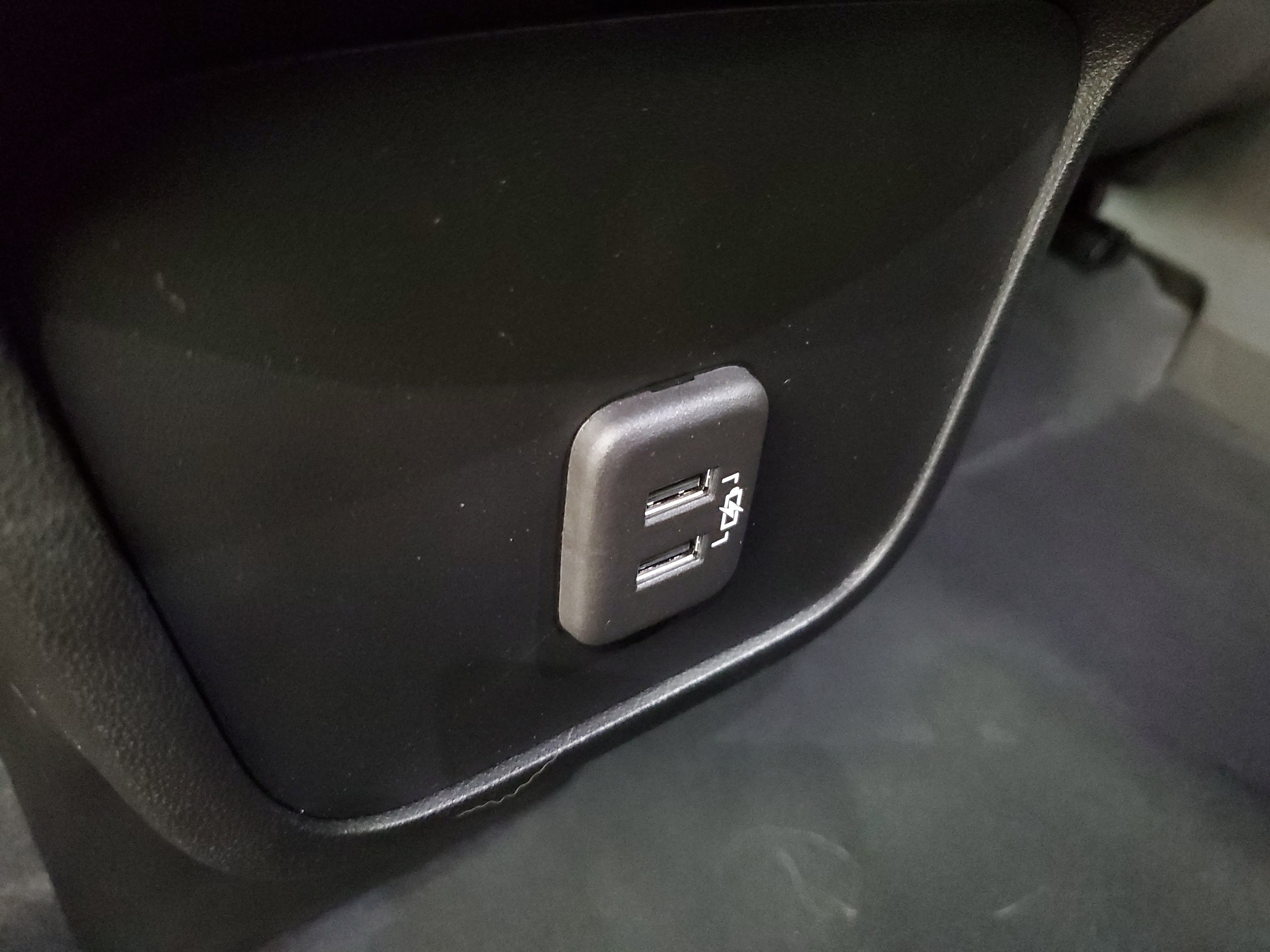 Used 2022 Chevrolet Equinox LT FWD image 12