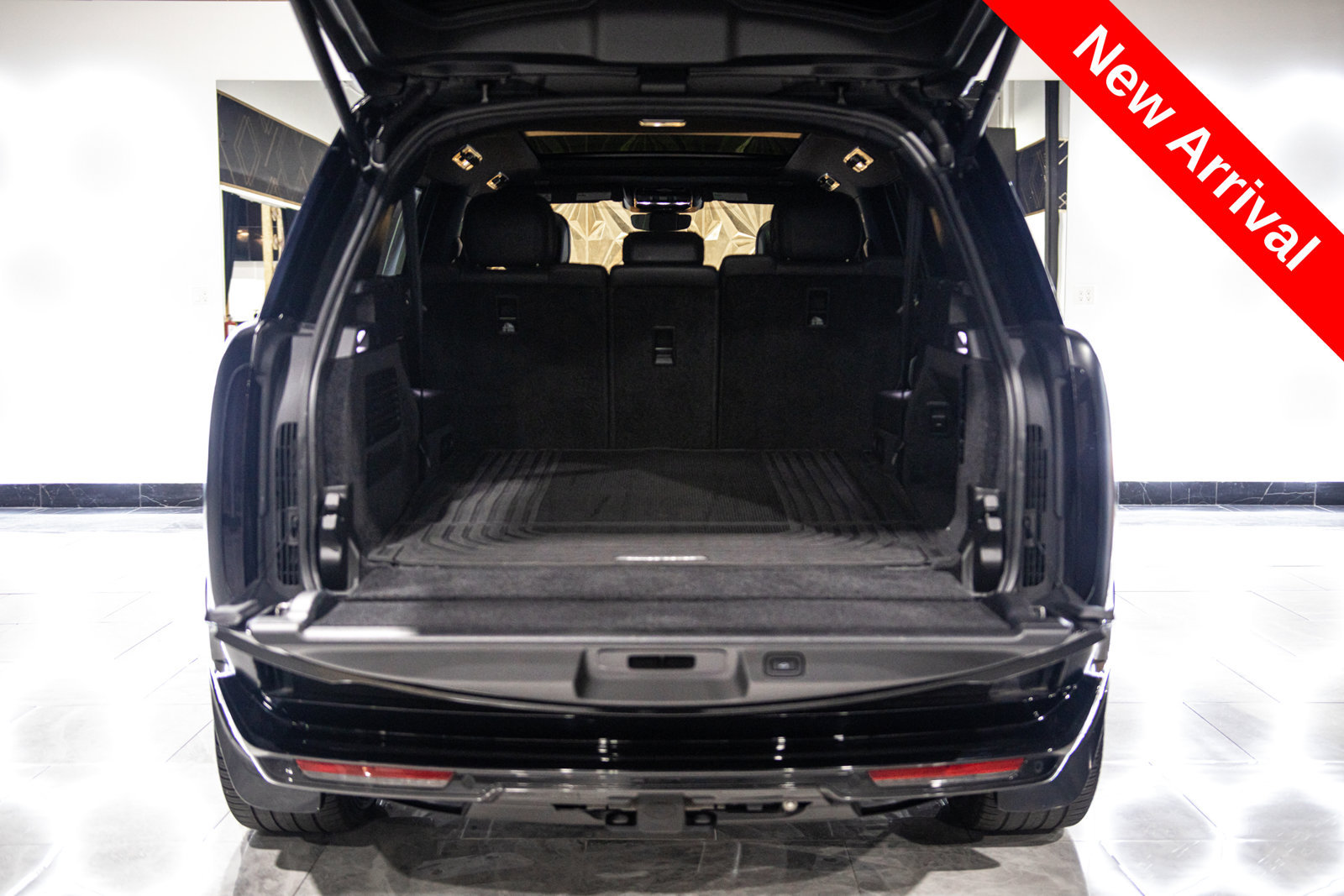 Used 2023 Land Rover Range Rover Long Wheelbase SE AWD/4WD image 26