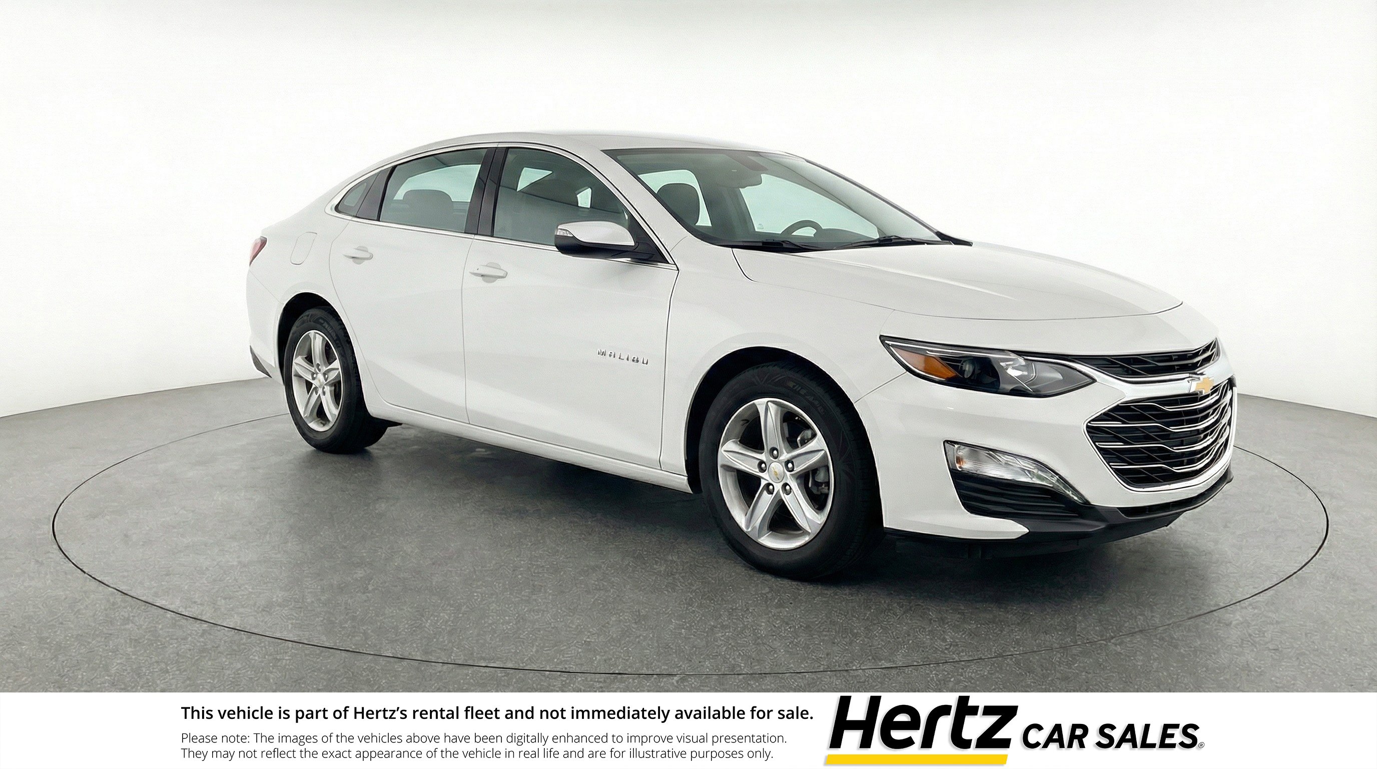 Used 2024 Chevrolet Malibu LT image 1