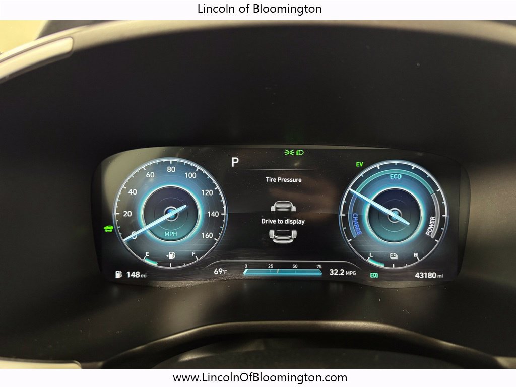 Used 2021 Hyundai Santa Fe Limited w/ Cargo Package AWD/4WD image 17