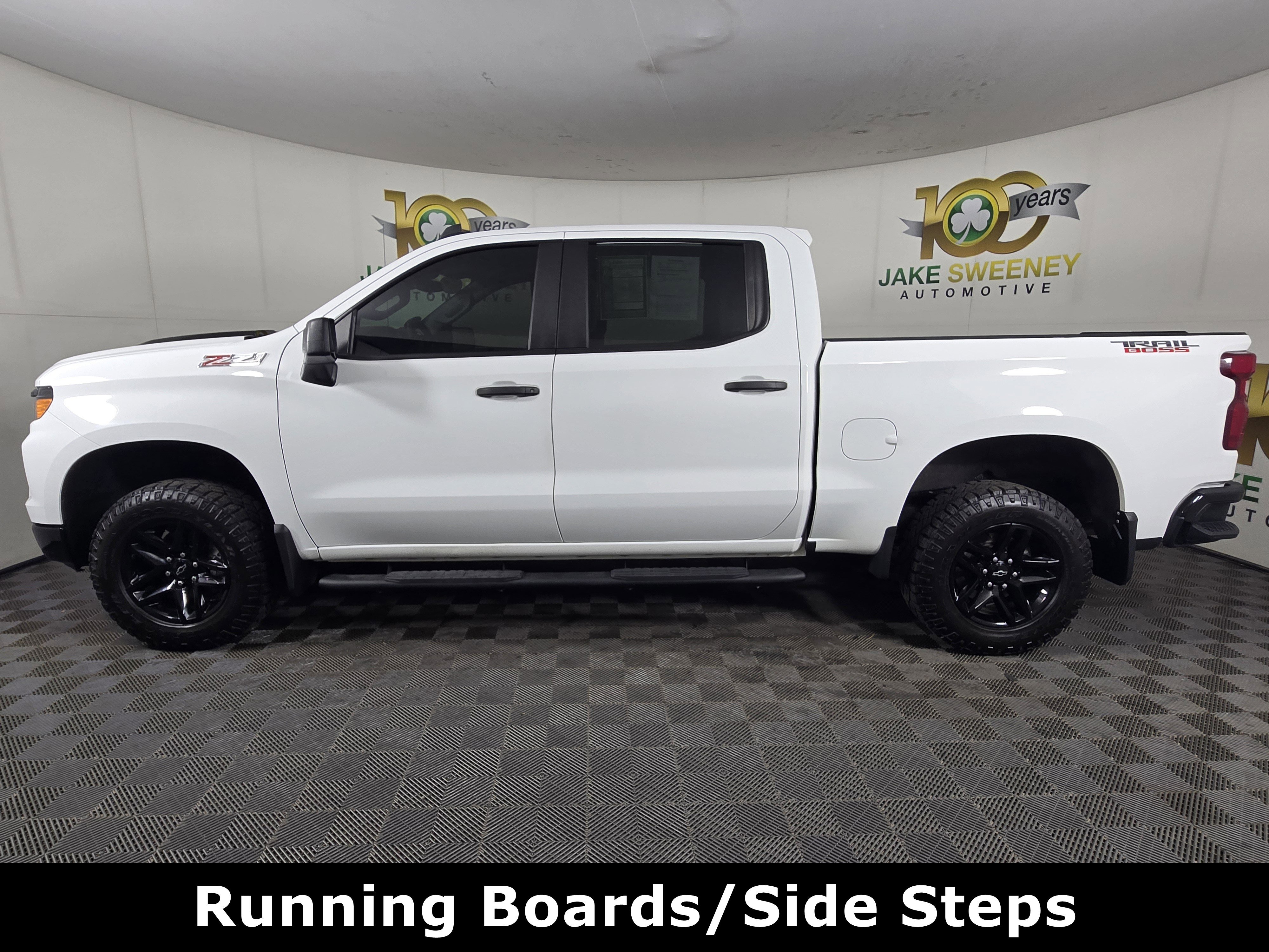 Certified 2023 Chevrolet Silverado 1500 Custom Trail Boss AWD/4WD image 4