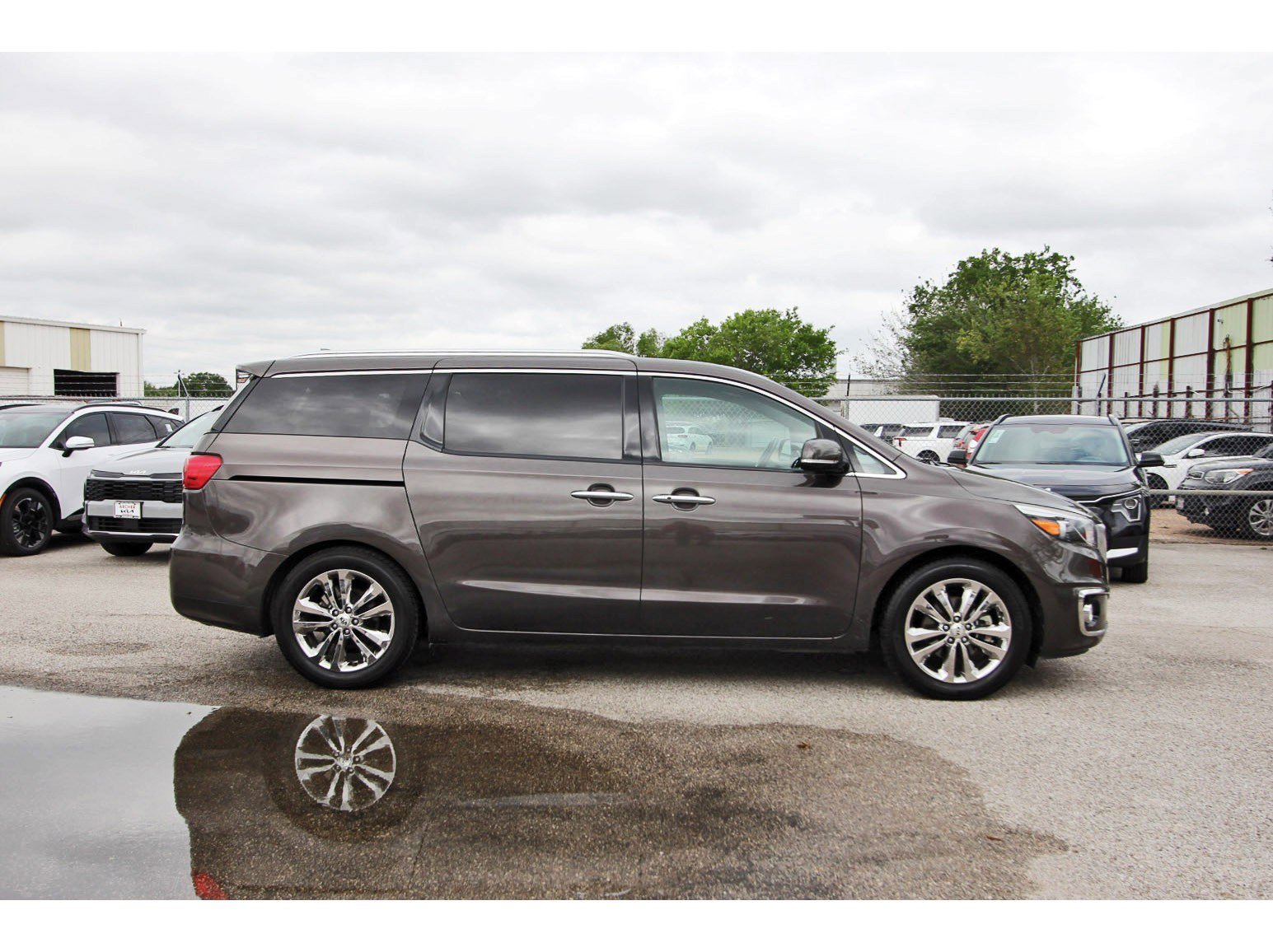 Used 2016 Kia Sedona SX Limited FWD image 8