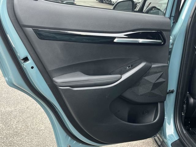 Used 2025 Kia Seltos EX image 16