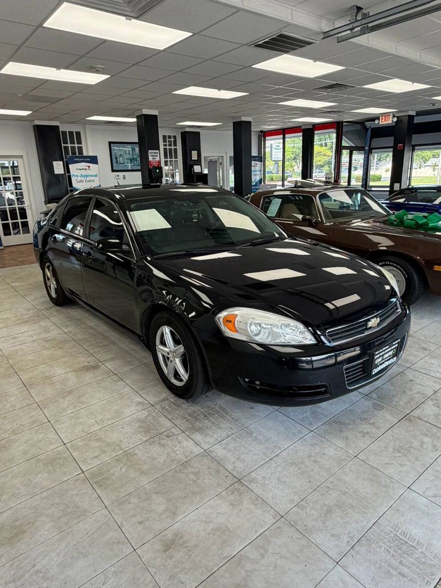Used 2008 Chevrolet Impala LT w/ Luxury Edition Package FWD image 3