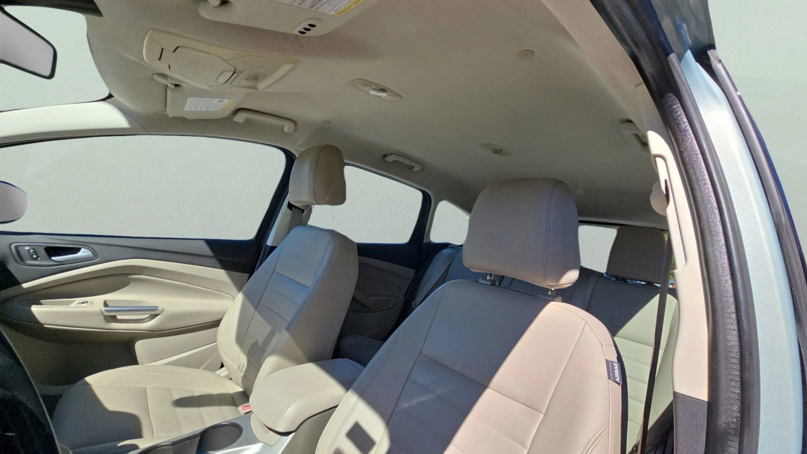 Used 2013 Ford C-MAX SEL image 23