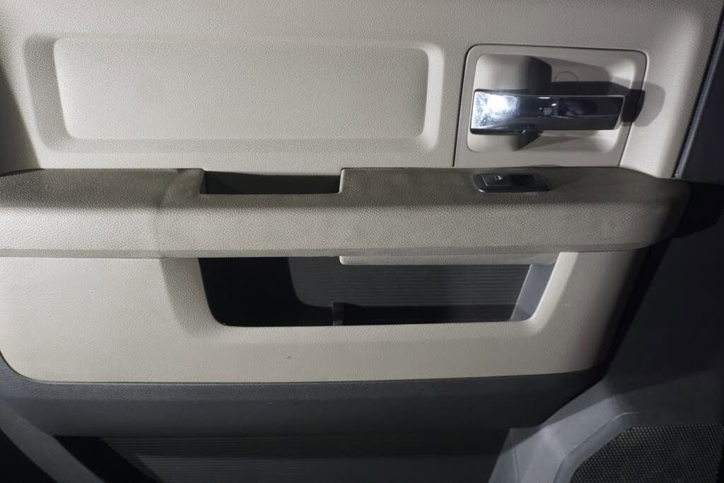 Used 2011 RAM 2500 SLT w/ Protection Group image 21