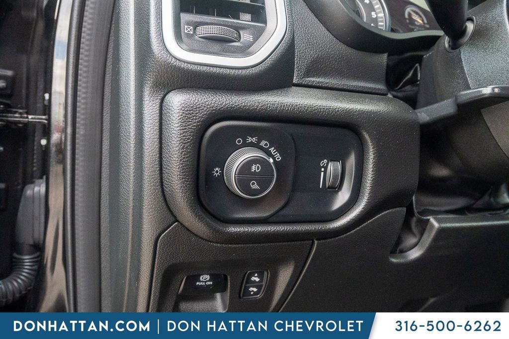 Used 2022 RAM 1500 Big Horn AWD/4WD image 17