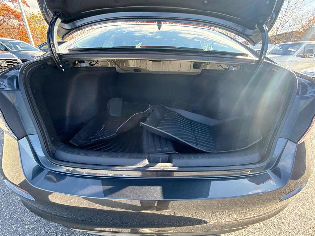 Used 2025 Honda Civic Sport image 19