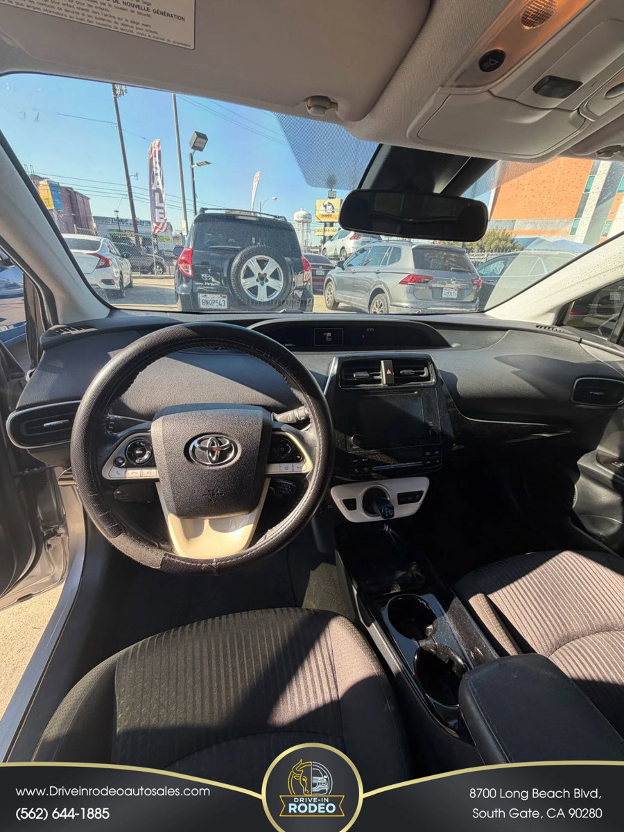 Used 2018 Toyota Prius Prime Plus image 19