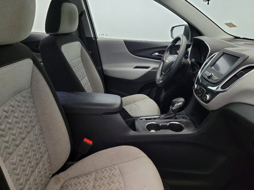 Used 2023 Chevrolet Equinox LS AWD/4WD image 21