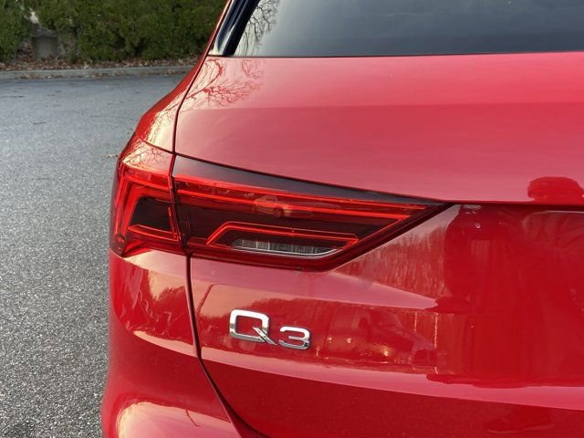 Certified 2023 Audi Q3 2.0T Premium w/ Convenience Package image 33