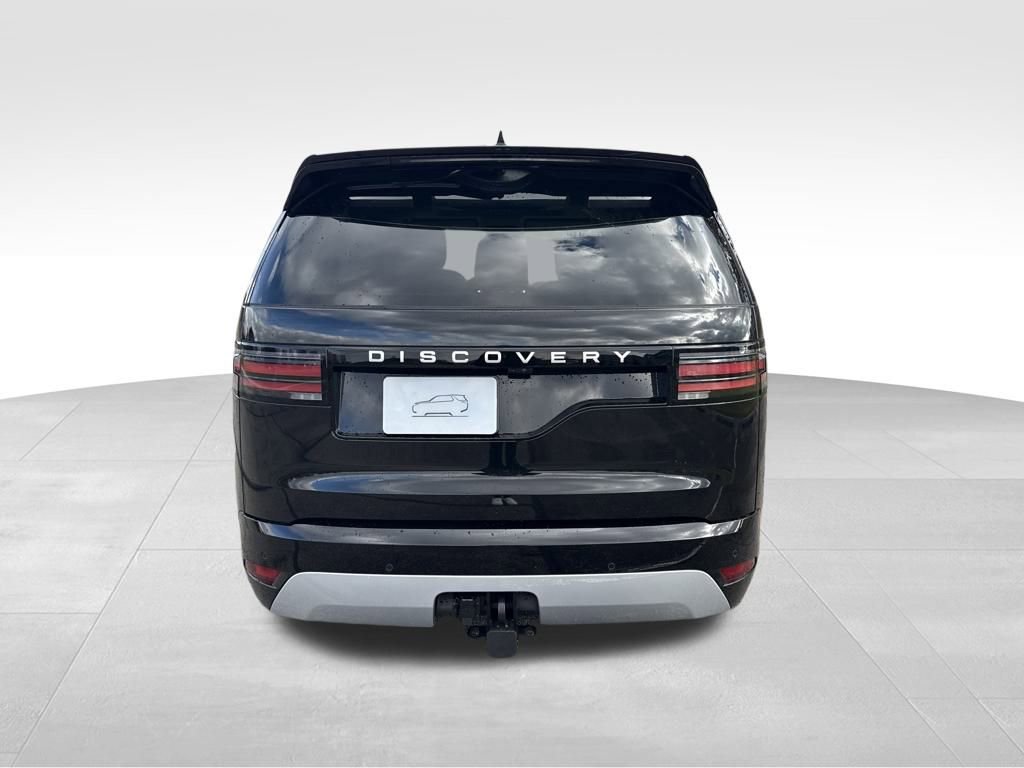 New 2026 Land Rover Discovery Limited Edition image 8