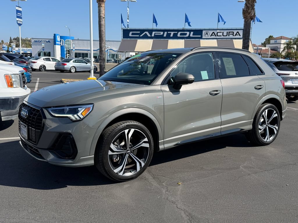 Used 2023 Audi Q3 2.0T Premium Plus w/ Premium Plus Package AWD/4WD image 4