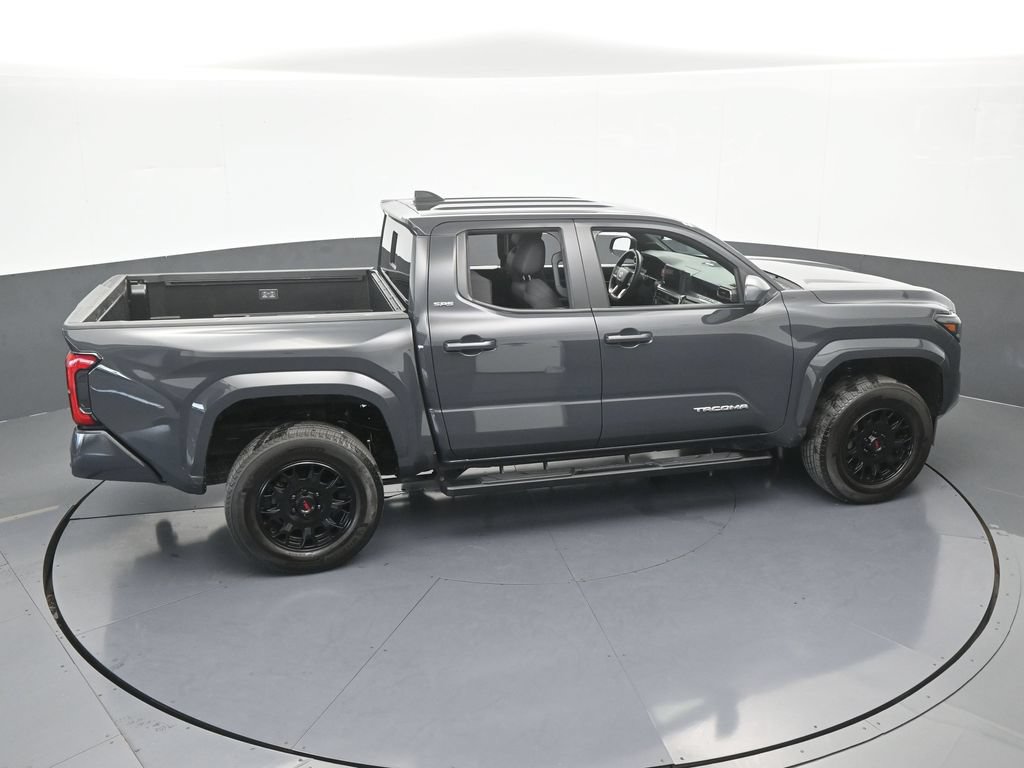 Used 2024 Toyota Tacoma SR5 w/ SR5 Upgrade Package RWD image 54