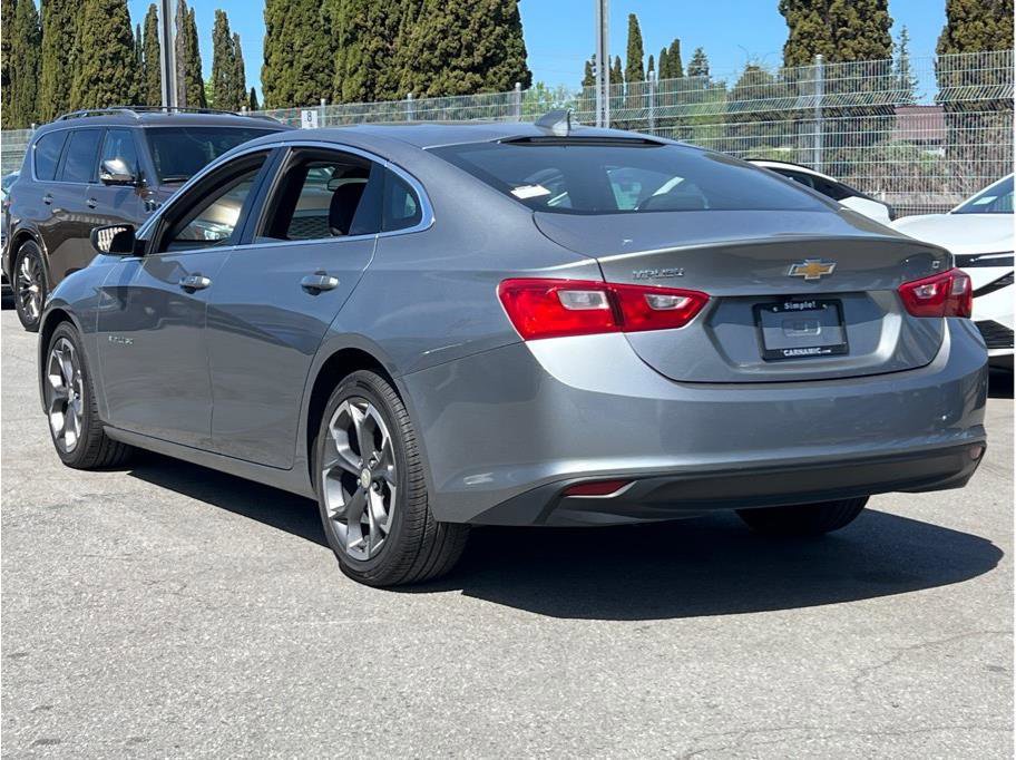 Used 2023 Chevrolet Malibu LT image 6