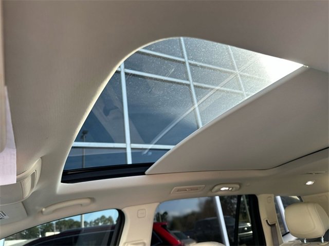 Used 2020 Cadillac XT6 Premium Luxury image 23