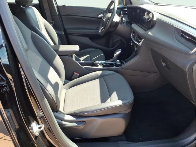 Used 2025 Buick Encore GX Preferred FWD image 21