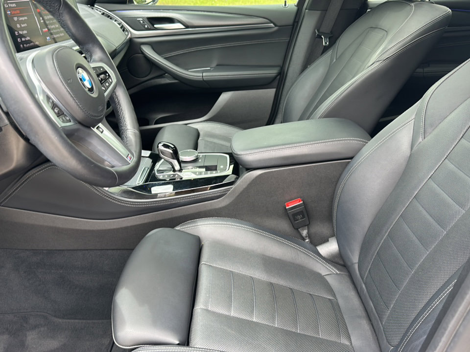 Used 2022 BMW X4 xDrive30i w/ M Sport Package 2 AWD/4WD image 13