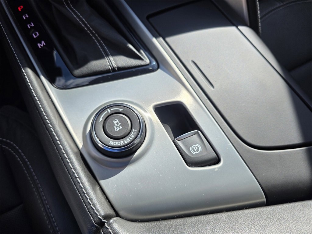 Used 2016 Chevrolet Corvette Stingray Coupe image 20