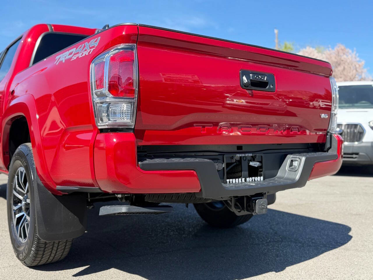 Used 2023 Toyota Tacoma TRD Sport image 31